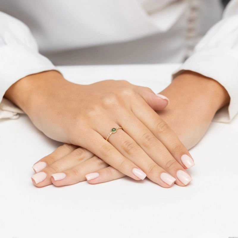 Pierścionek W0596 Zielony Turmalin 0,30ct żółte złoto 375