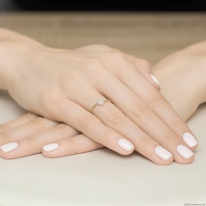 Pierścionek W0642 Diament 0,02ct żółte złoto 375