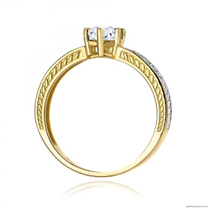 Pierścionek W0075 Biały Szafir 0,60ct żółte złoto 375