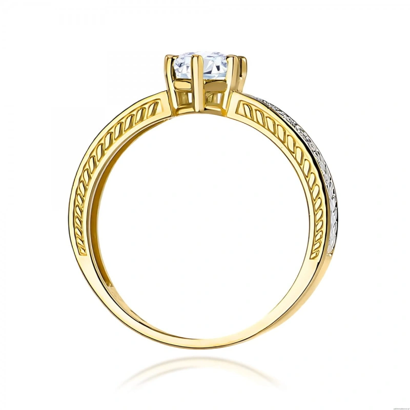 Pierścionek W0075 Biały Szafir 0,60ct żółte złoto 375