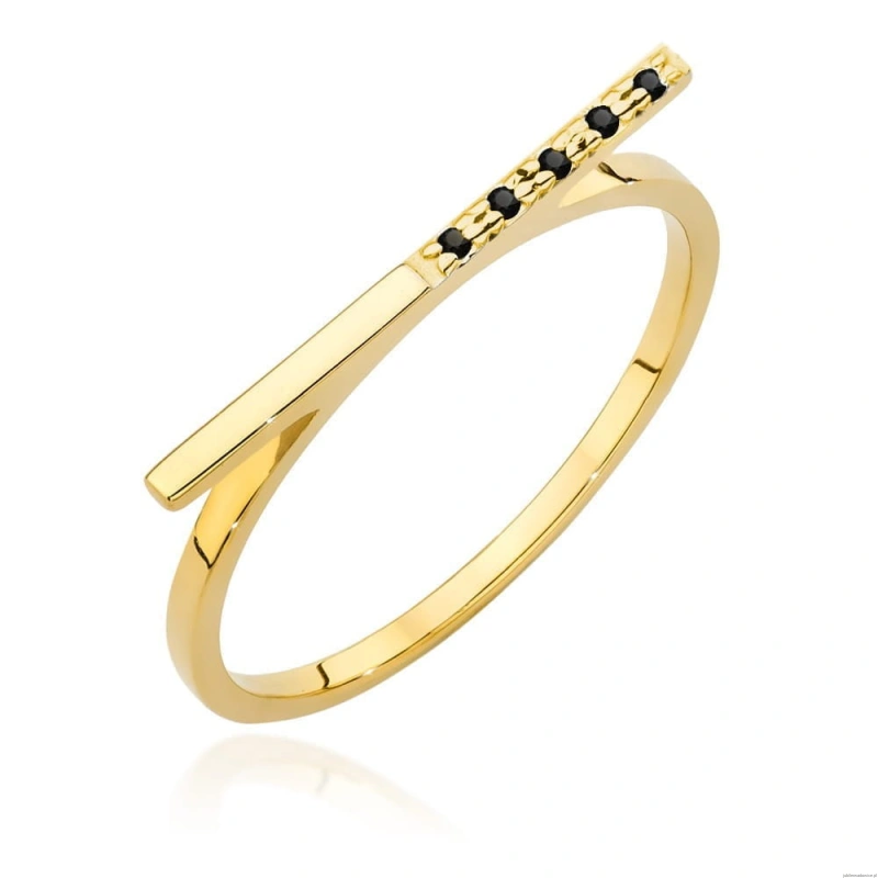 Pierścionek W0537 z czarnymi Diamentami żółte złoto 375