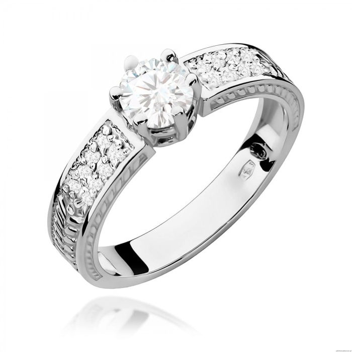 Pierścionek W0075 Biały Szafir 0,60ct białe złoto 375