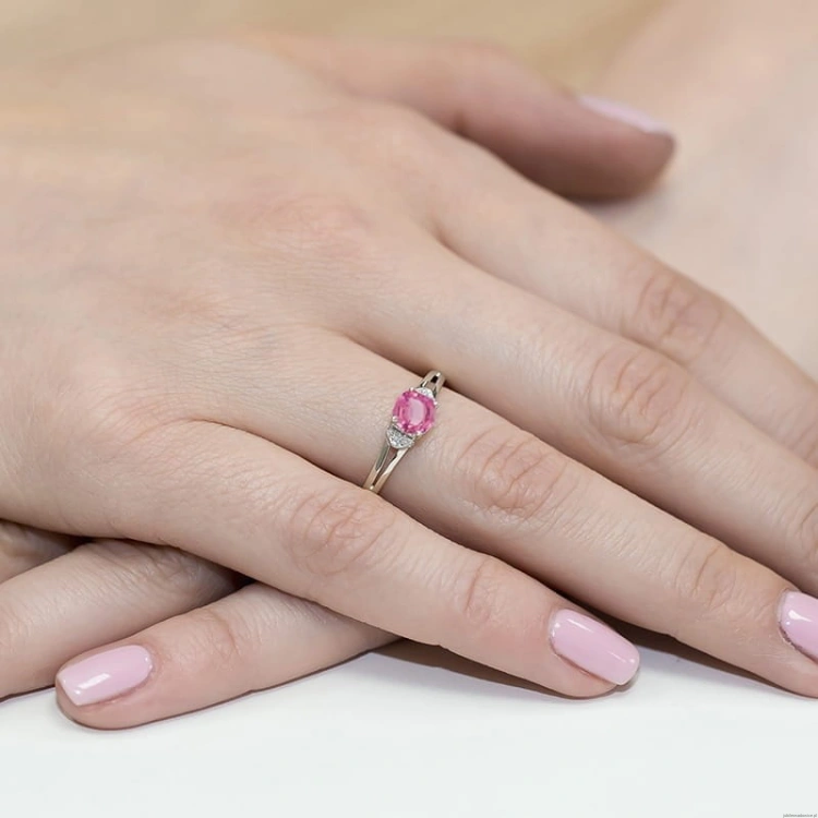 Pierścionek W0039 Różowy Topaz 0,65ct białe złoto 375