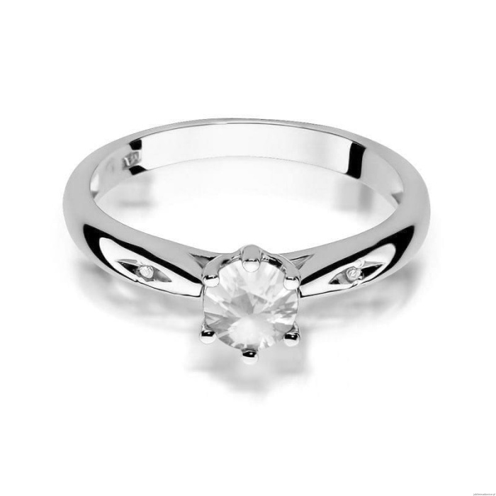 Pierścionek W0074 Biały Szafir 0,60ct białe złoto 375