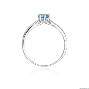 Pierścionek W0074 Topaz London Blue 0,50ct białe złoto 375