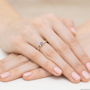 Pierścionek W0222 Tanzanit 0,15ct białe złoto 375