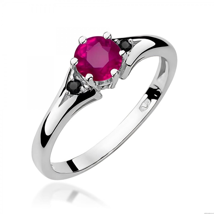 Pierścionek W0076 Rodolit 0,60ct białe złoto 375 z czarnymi diamentami