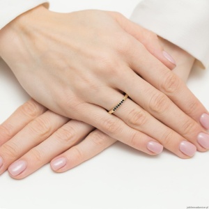 Pierścionek W0619 Czarny Diament 0,12ct żółte złoto 375