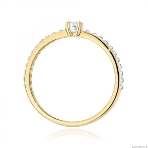 Pierścionek W0676 z diamentami żółte złoto 375