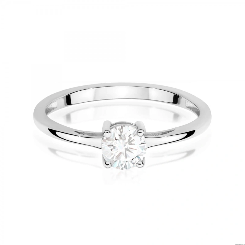 Pierścionek W0656 Biały Szafir 0,60ct białe złoto 375