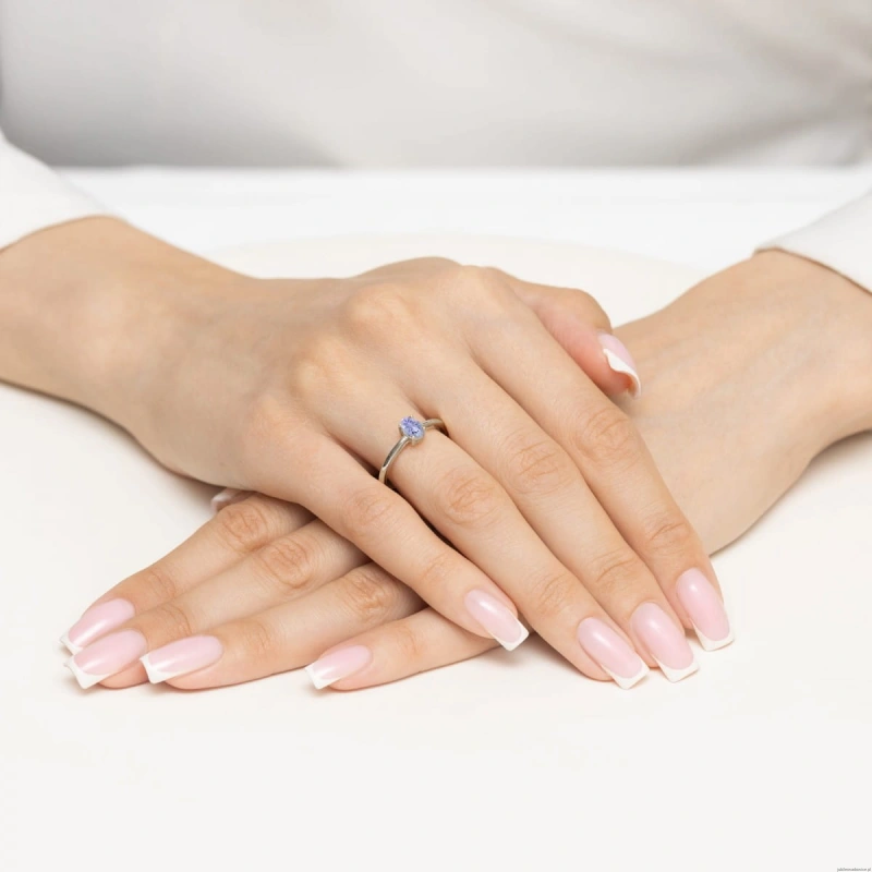 Pierścionek W0685 Tanzanit 0,40ct białe złoto 375
