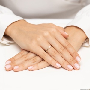 Pierścionek W0714 Diament 0,13ct żółte złoto 375