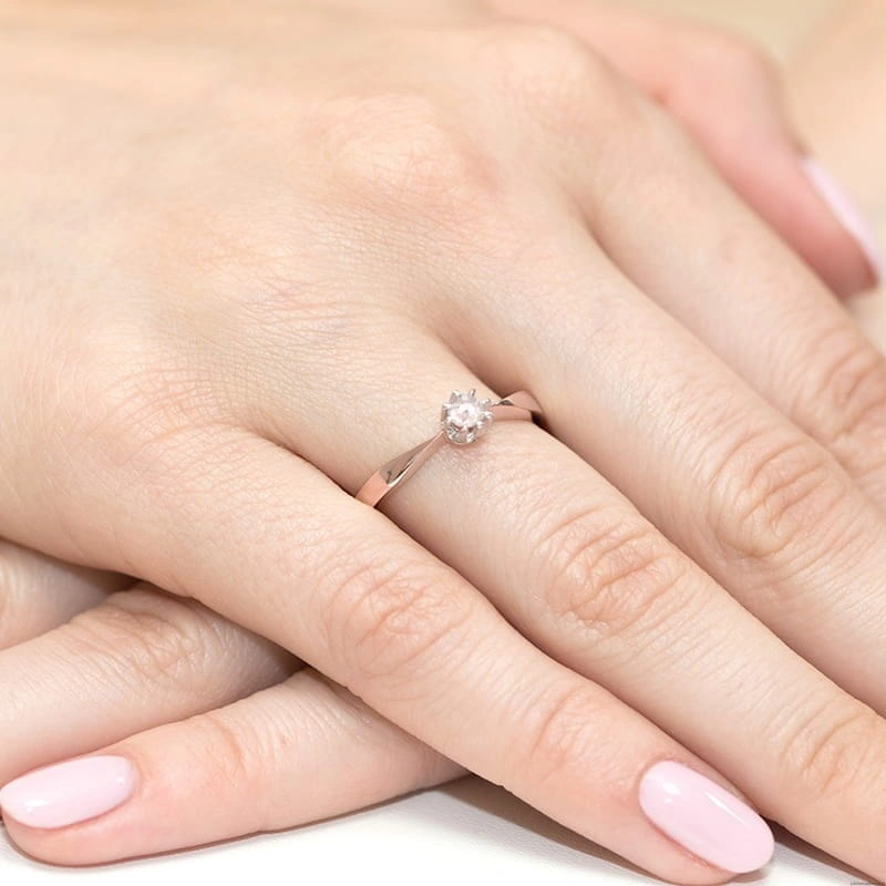 Pierścionek W0173 Diament Laboratoryjny 0,15ct różowe złoto