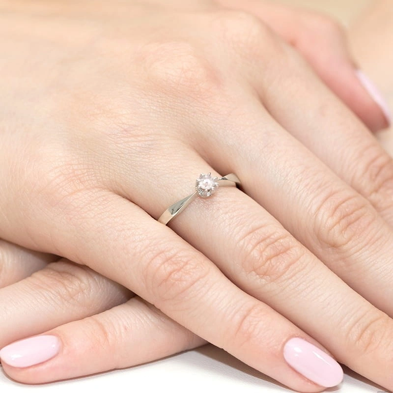 Pierścionek W0173 Diament Laboratoryjny 0,15ct białe złoto 375