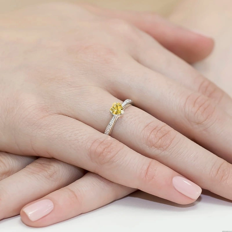 Pierścionek W0065 Diament Laboratoryjny żółty 0,50ct białe złoto 375